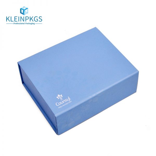 Packaging Box With Magnetic Closure