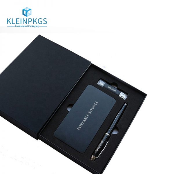 Foldable Cardboard Box With Handle