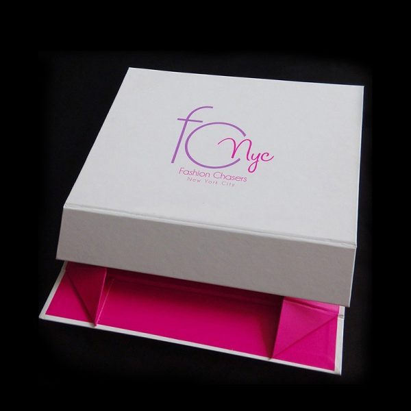 T-Shirt Foldable Gift Box