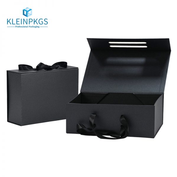 Foldable Gift Box With Magnet