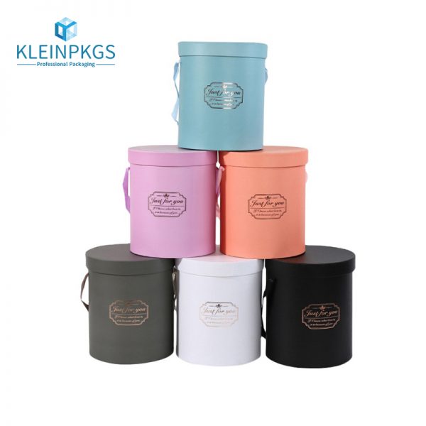 round boxes for flower arrangements