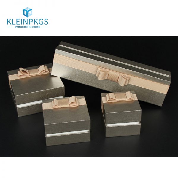 Custom Jewelry Boxes with Logo