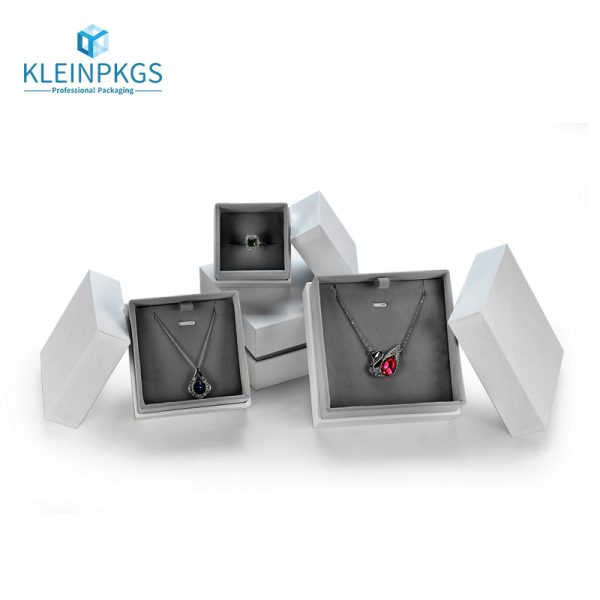 Black and White Jewelry Storage Box luxury jewelry vanity boxjewelry box customjewelry boxes with logo luxuryjewellery boxes with logo custom cardboard folding box
