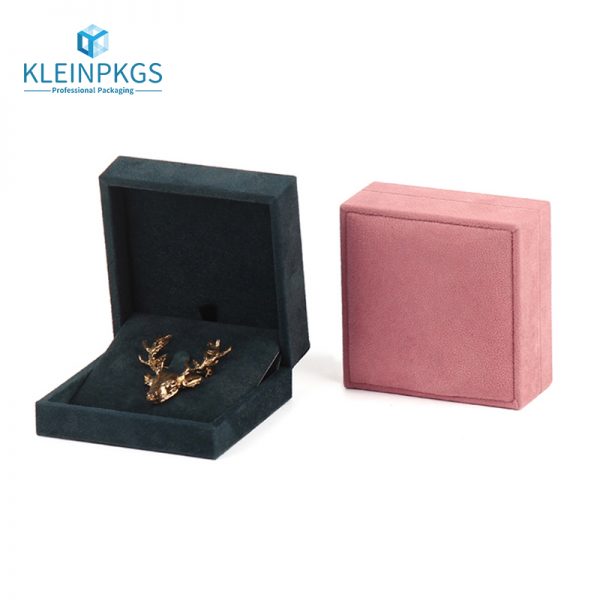 Jewelry Box with Pouch