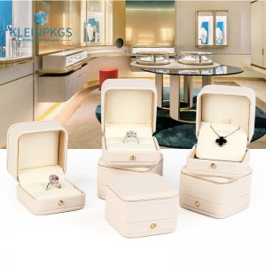 Seashell Jewelry Box