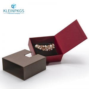 Box Packaging for Jewlery