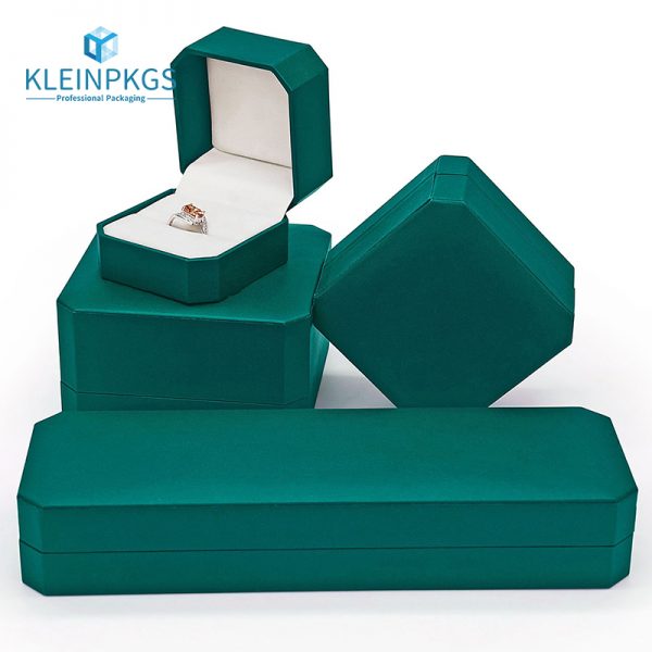 Custom Jewellery Boxes Packaging