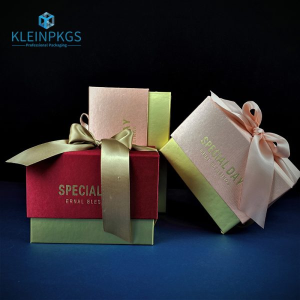 New Year Gift Box