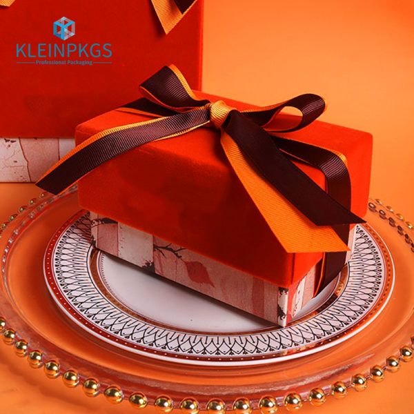 New Year Gift Box