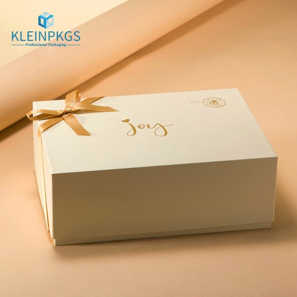 New Year Gift Box
