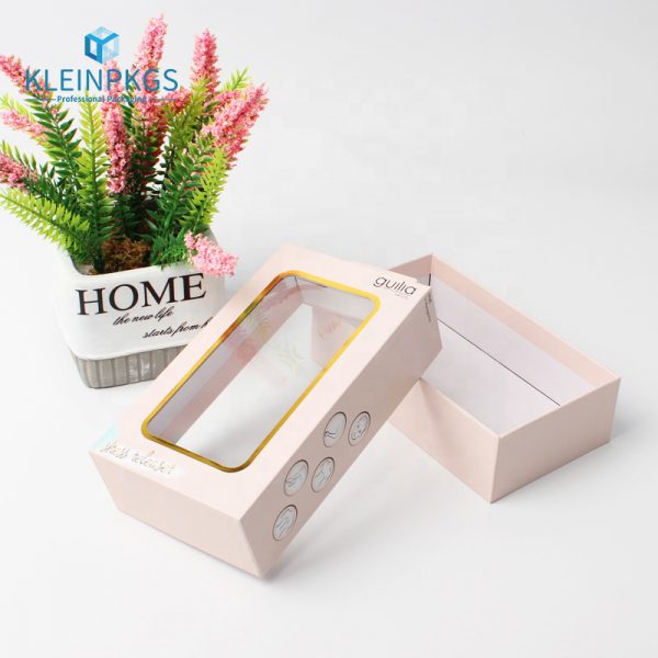 Gift Boxes With Matte Lamination