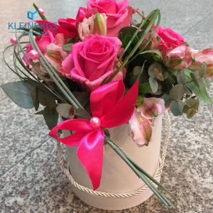 Envelope Shape Flower Box