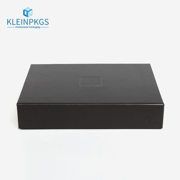 Magnetic Closure Gift Box Wholesale