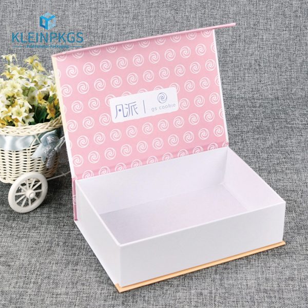 Custom Packaging Boxes Wholesale