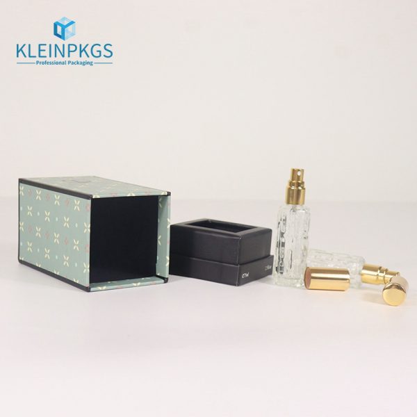 Money Eyelash Box