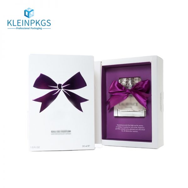 Logo Eyelash Box