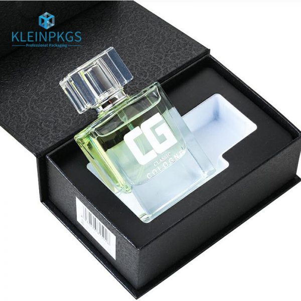 Lases and Wholesale Eyelash Boxes