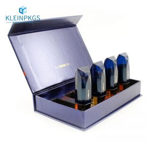 Eyelash Boxes with Mirror