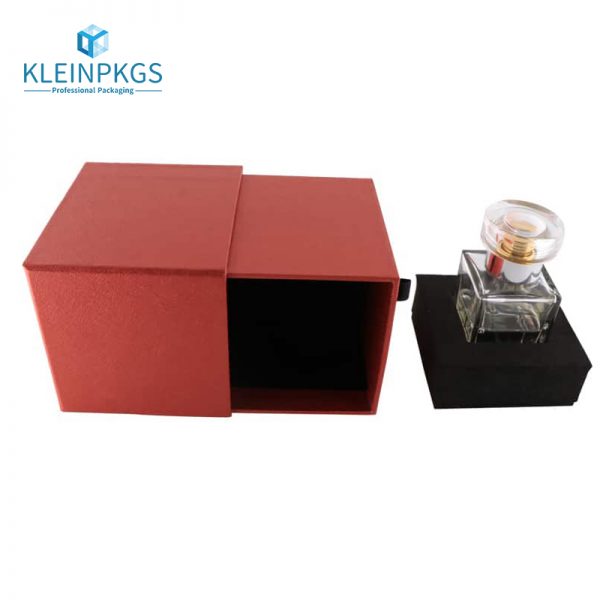 Cutstomize Eyelash Box