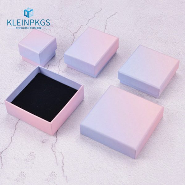 Custom Lip Gloss Boxes Wholesale