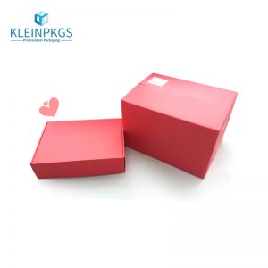 Round Cardboard Boxes Wholesale