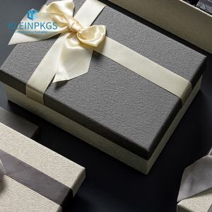 Gift Wrap Box with Lid