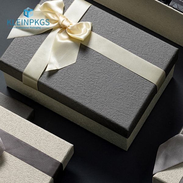 Gift Wrap Box with Lid