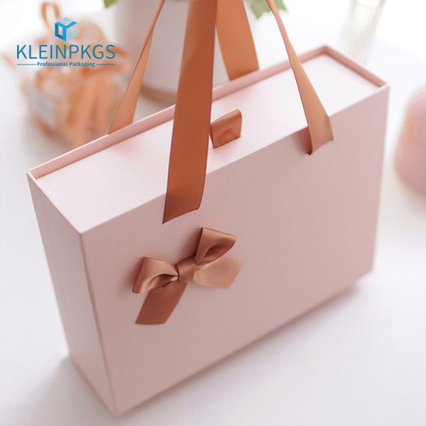 Lipstick Boxes Wholesale