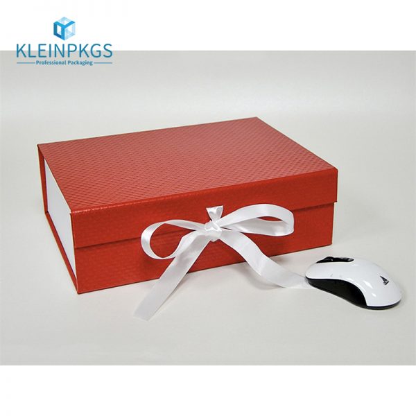 Custom Eyelash Box Packaging