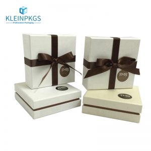 Recchiuti Confections Black Box