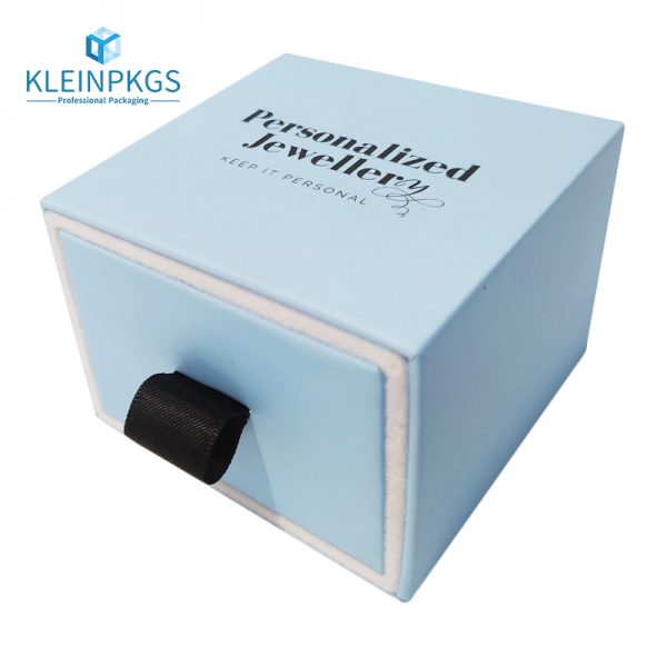Graduation Box with Drawers